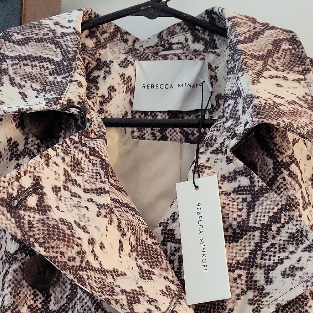 Rebecca Minkoff Black and White Snake Print Coat - Picture 6 of 12